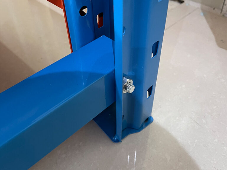 رف ثقوب على شكل الماس - Warehouse Rack manufactured by Steely Metal China factory