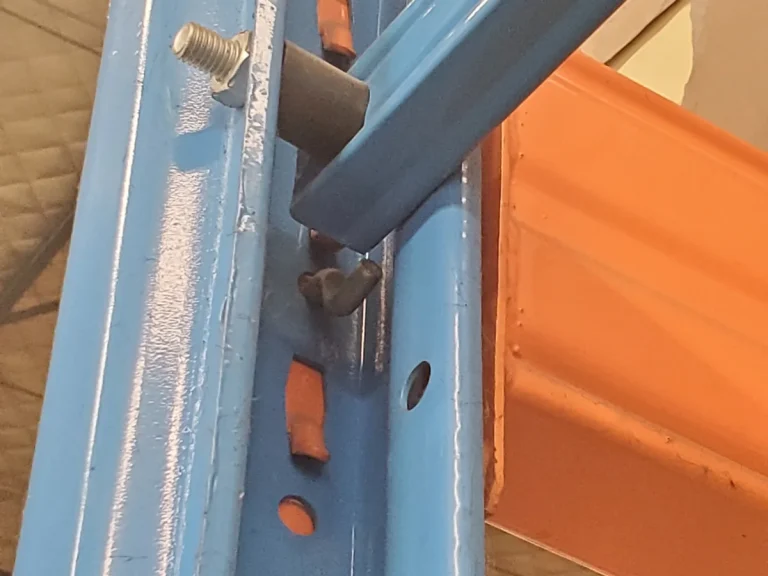 Rack Upright Connection